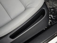 2014款 1.6L 自动 逸俊版