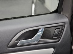 2014款 1.6L 自动 逸俊版