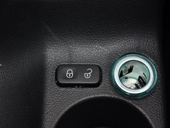 2014款 1.6L 自动 逸俊版