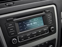 2014款 1.6L 自动 逸俊版