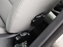 2014款 1.6L 自动 逸俊版