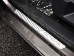 2014款 1.6L 自动 逸俊版