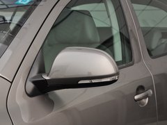 2014款 1.6L 自动 逸俊版