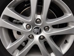 2014款 1.6L 自动 逸俊版