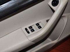2015款 1.4T DSG 逸俊版