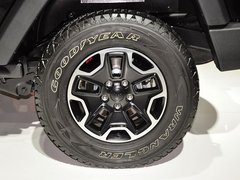 2013款 3.6L 罗宾汉 10周年限量版 2门