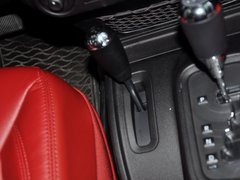 2013款 3.6L 罗宾汉 10周年限量版 4门