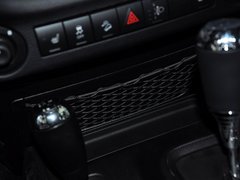 2013款 3.6L 罗宾汉 10周年限量版 4门