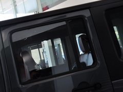 2013款 3.6L 罗宾汉 10周年限量版 4门