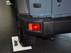 2013款 3.6L 罗宾汉 10周年限量版 4门