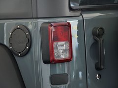 2013款 3.6L 罗宾汉 10周年限量版 4门