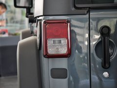 2013款 3.6L 罗宾汉 10周年限量版 4门