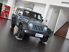 2013款 3.6L 罗宾汉 10周年限量版 4门