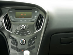 2013款 1.6L 手动 豪华版