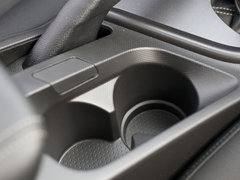 2013款 1.6L 手动 豪华版