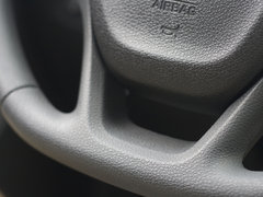2013款 1.6L 手动 豪华版