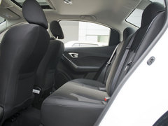 2013款 1.6L 手动 豪华版