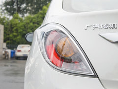 2013款 1.6L 手动 豪华版