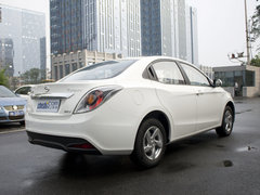 2013款 1.6L 手动 豪华版