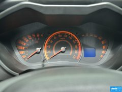 2013款 1.6L 手动 豪华版