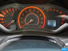 2013款 1.6L 手动 豪华版