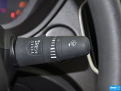 2013款 1.6L 手动 豪华版