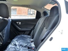 2013款 1.6L 手动 豪华版