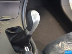 2013款 1.6L 手动 豪华版