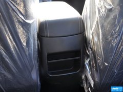 2013款 1.6L 手动 豪华版