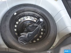 2013款 1.6L 手动 豪华版