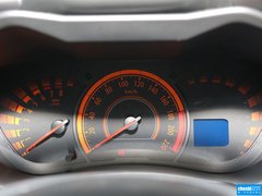 2013款 1.6L 手动 尊贵ESP版
