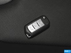 2013款 1.6L 手动 尊贵ESP版