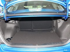 2013款 1.6L 手动 尊贵ESP版