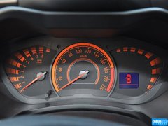 2013款 1.6L 自动 精英ESP版