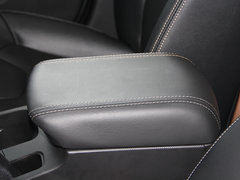 2013款 1.6L 自动 尊贵ESP版