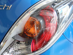 2013款 1.6L 自动 尊贵ESP版