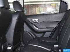 2013款 1.6L 自动 尊贵ESP版