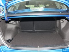 2013款 1.6L 自动 尊贵ESP版