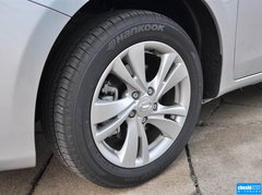 2013款 1.6L 自动 尊贵ESP版
