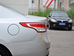 2014款 2.0L CVT 豪华版