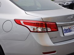 2014款 2.0L CVT 豪华版