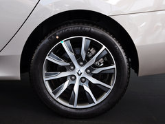 2014款 2.5L 自动 豪华版