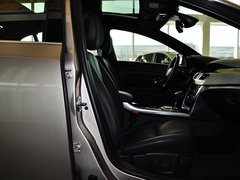 2014款 2.5L 自动 豪华版