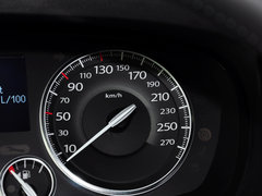 2014款 2.5L 自动 豪华版