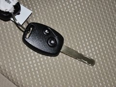 2013款 1.3L 自动 舒适版