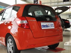2013款 1.3L 自动 舒适版