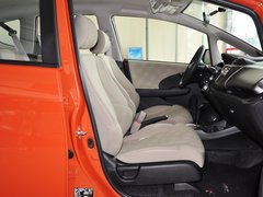 2013款 1.3L 自动 舒适版