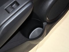 2013款 1.3L 自动 舒适版