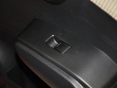 2013款 1.3L 自动 舒适版