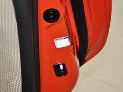 2013款 1.3L 自动 舒适版